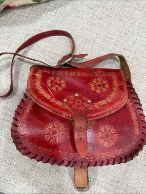Vintage Red Floral Tooled Leather Crossbody Purse
